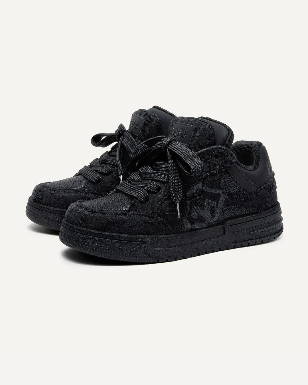 "SILENT" Shoes