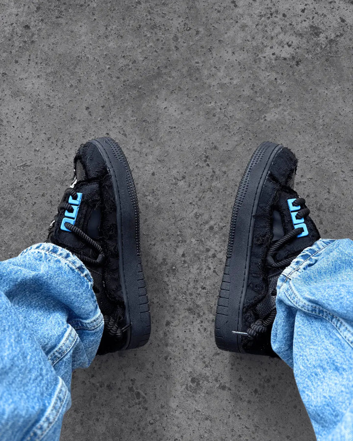 "NOCTURN" Shoes