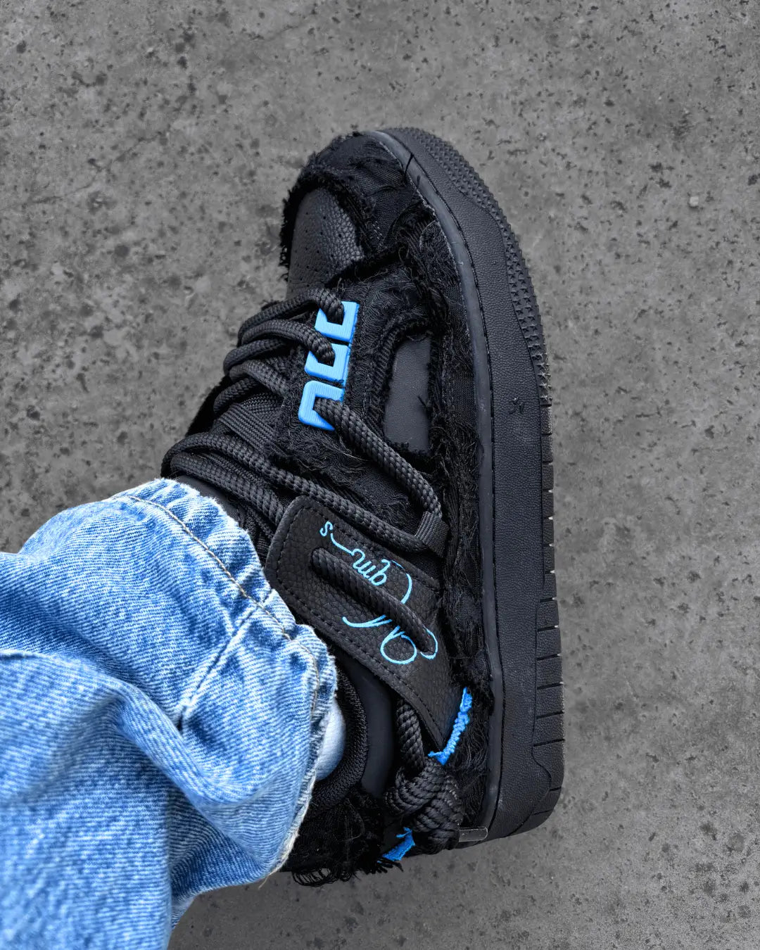 "NOCTURN" Shoes