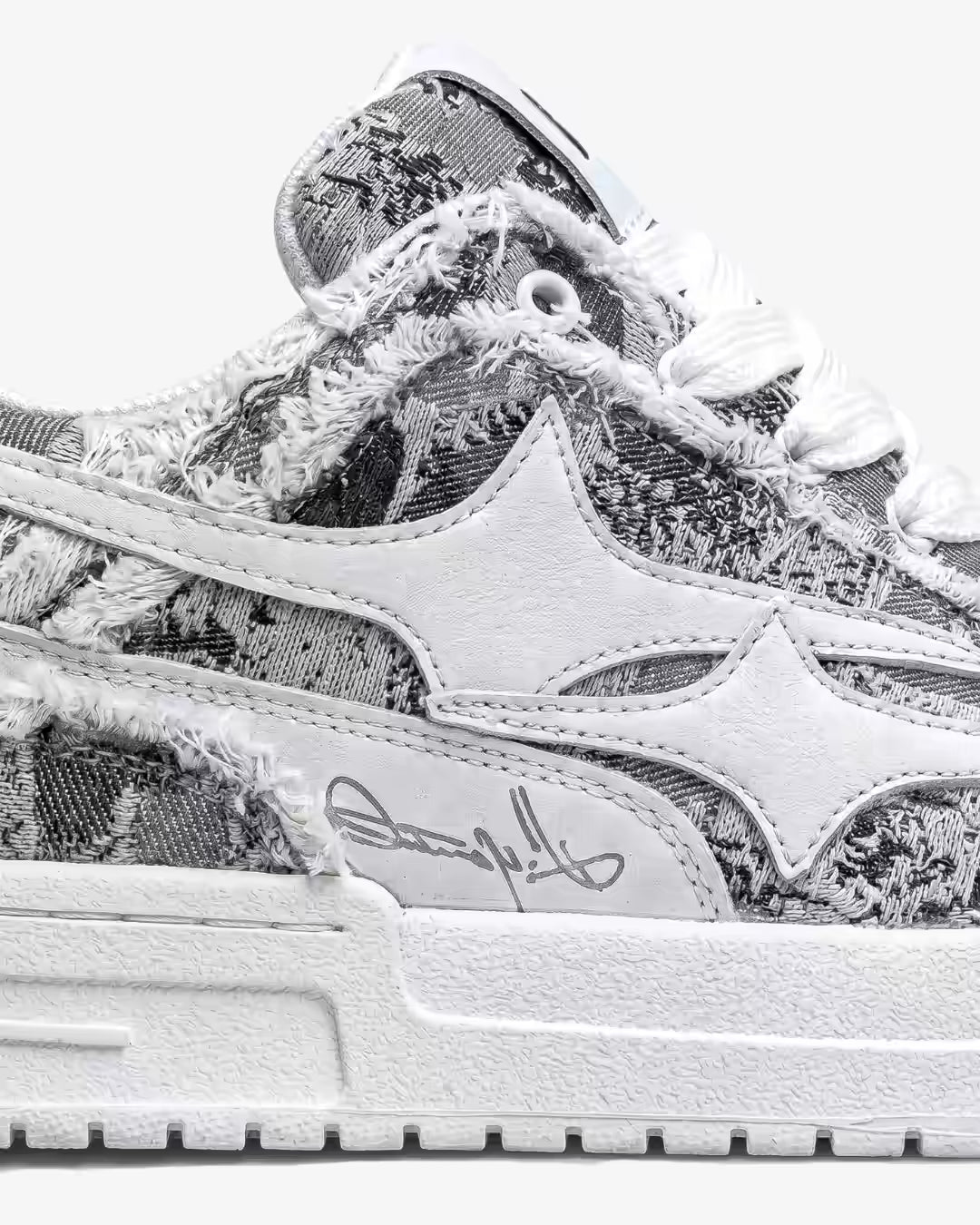 "AIRLINE" Dust Grey Trainers