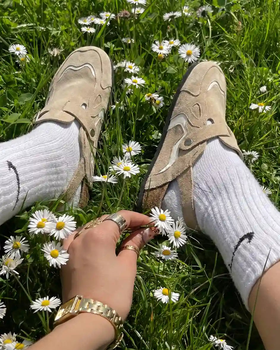 "SAYKO Beige" Clogs