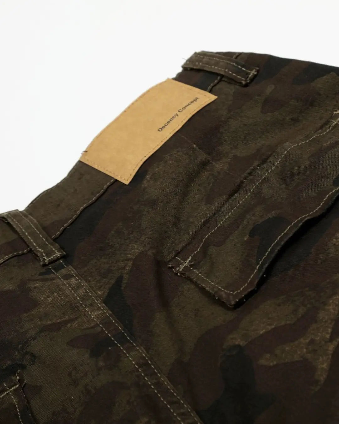 "HUNTER" Camo Jorts