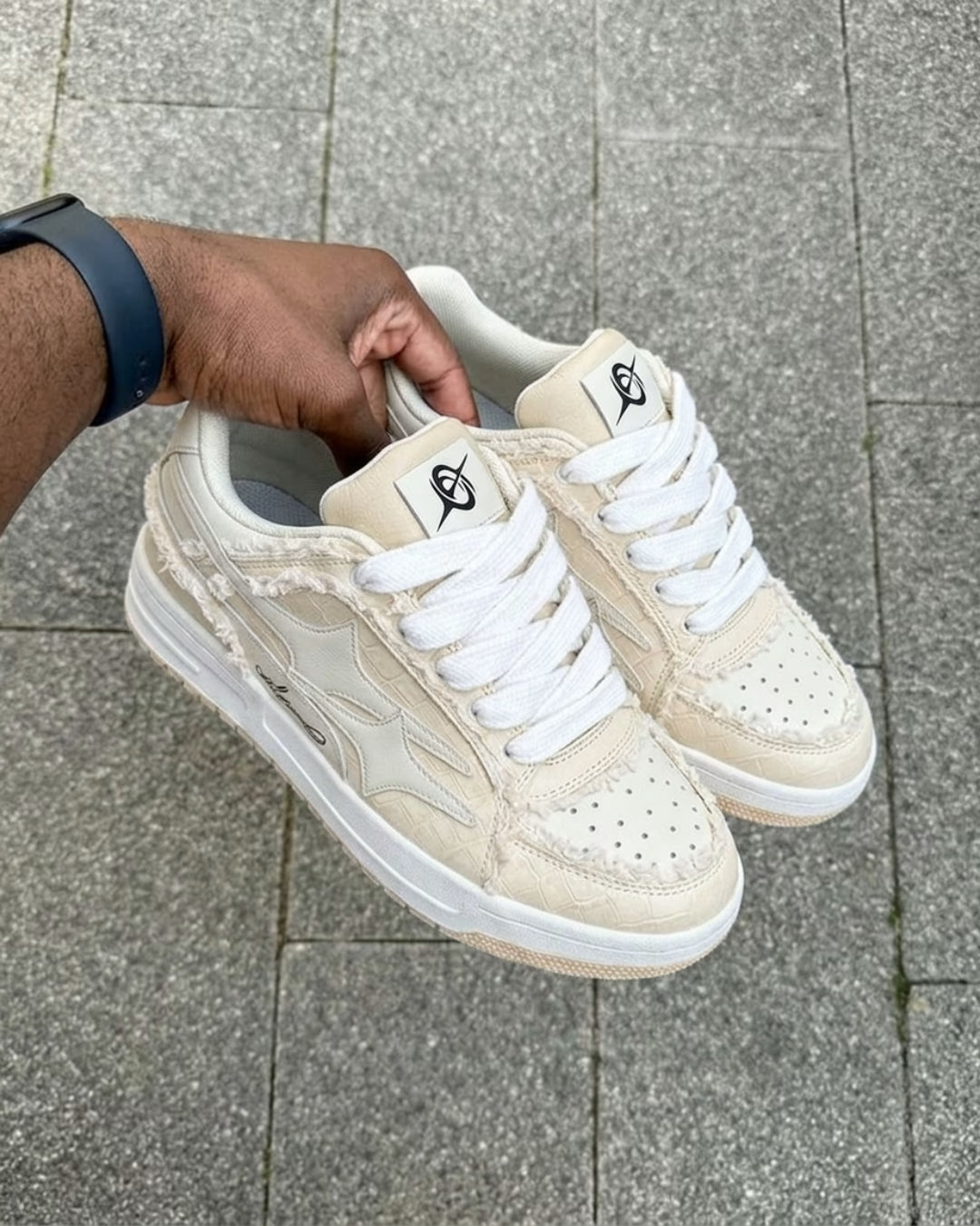 "AIRLINE" Dust Grey Trainers