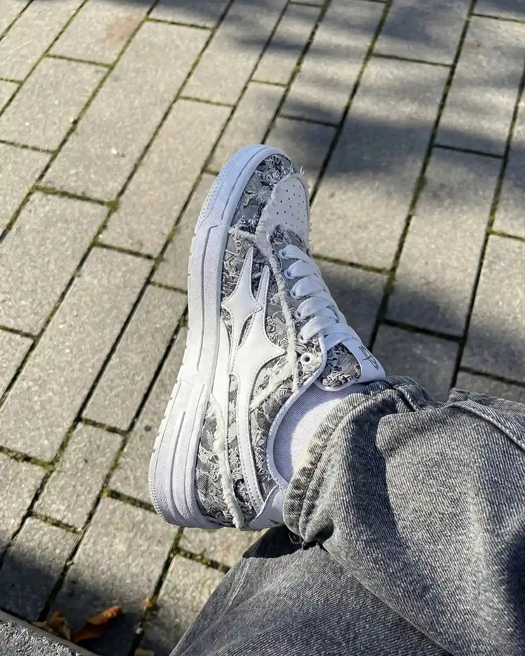 "AIRLINE" Dust Grey Trainers