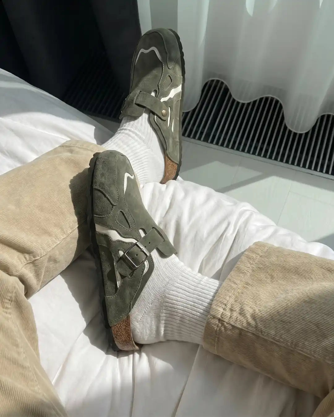 "BLACK AIRLINE" Shoes