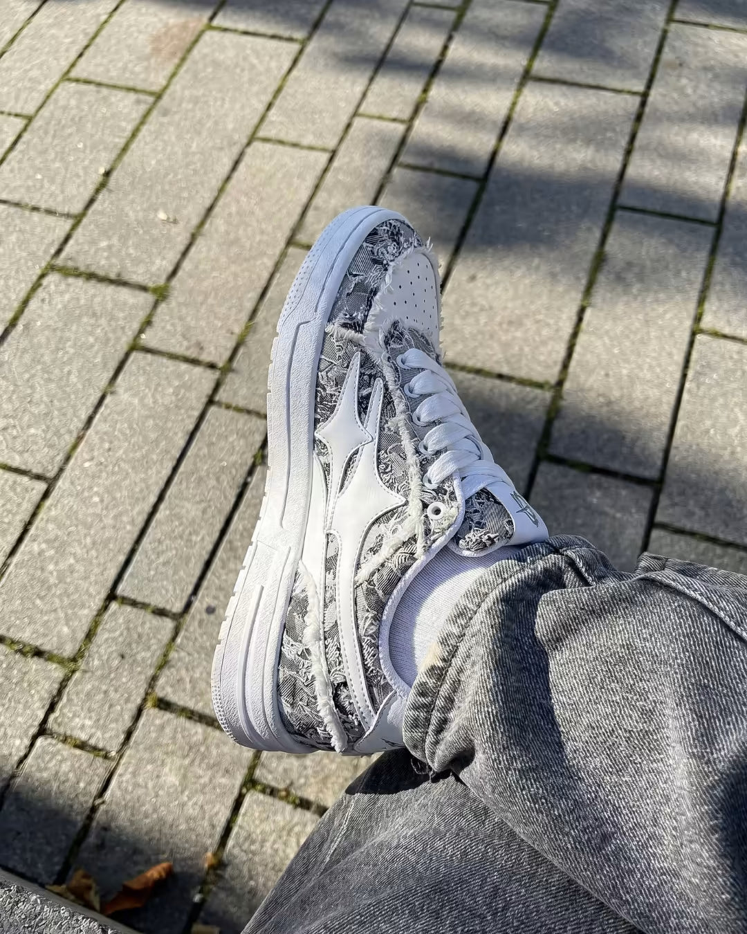 "AIRLINE" Dust Grey Trainers