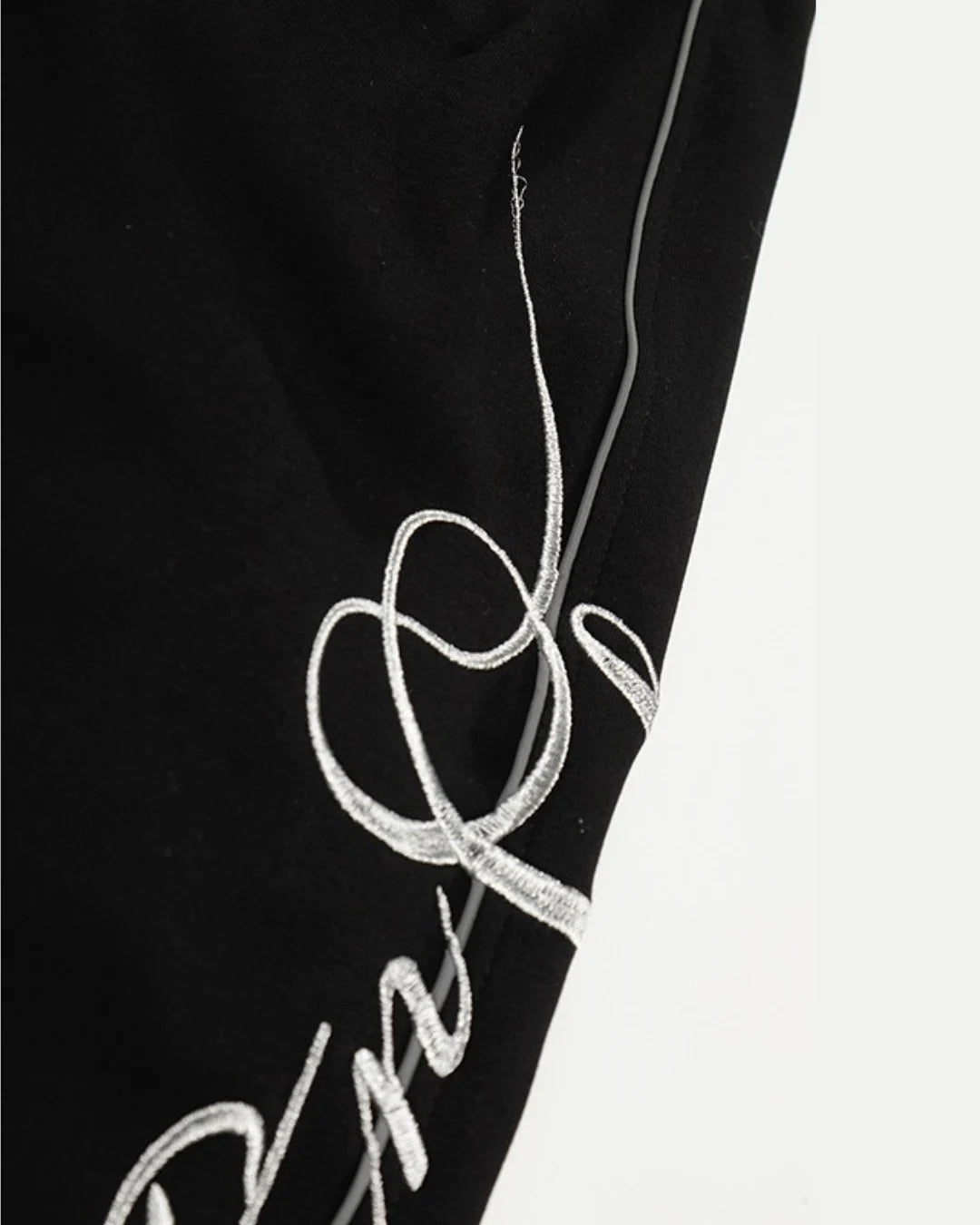 "ROYALTY" Embroidered Sweatpants