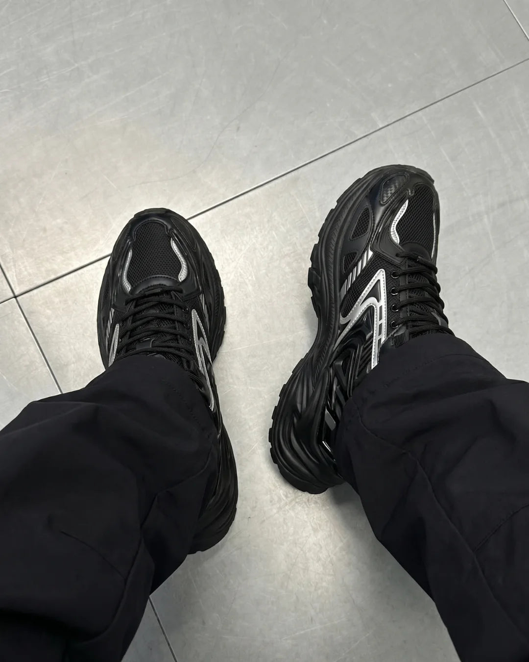 "VIPERS" Shadow Black Sneakers