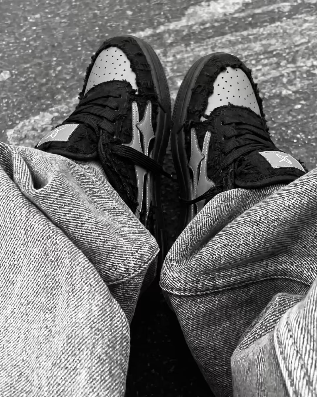 "ARLN" Carbon Black Trainers