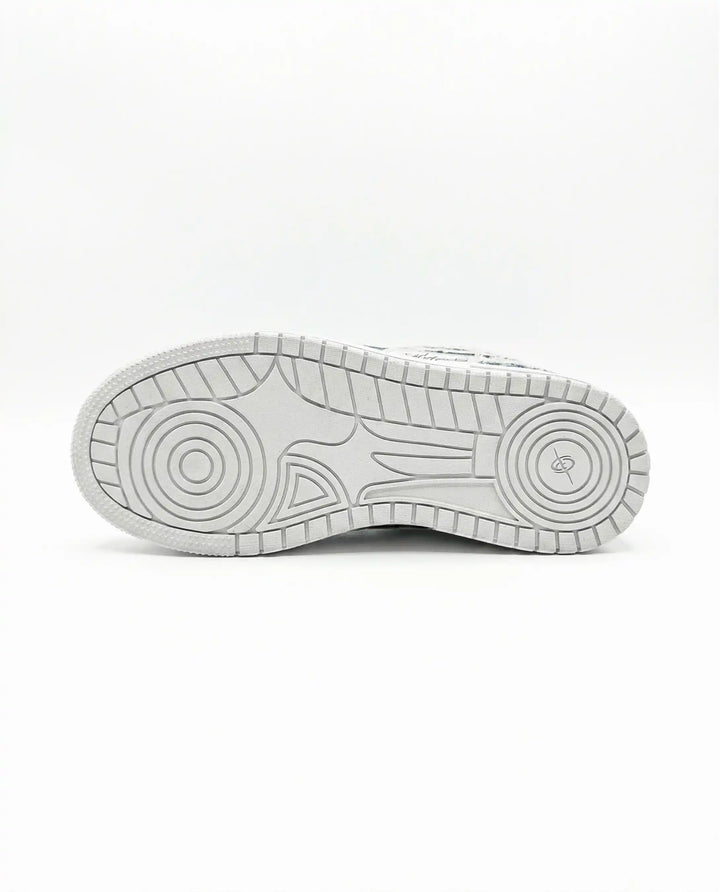 <tc>"BLUE AIRLINE" Shoes</tc>