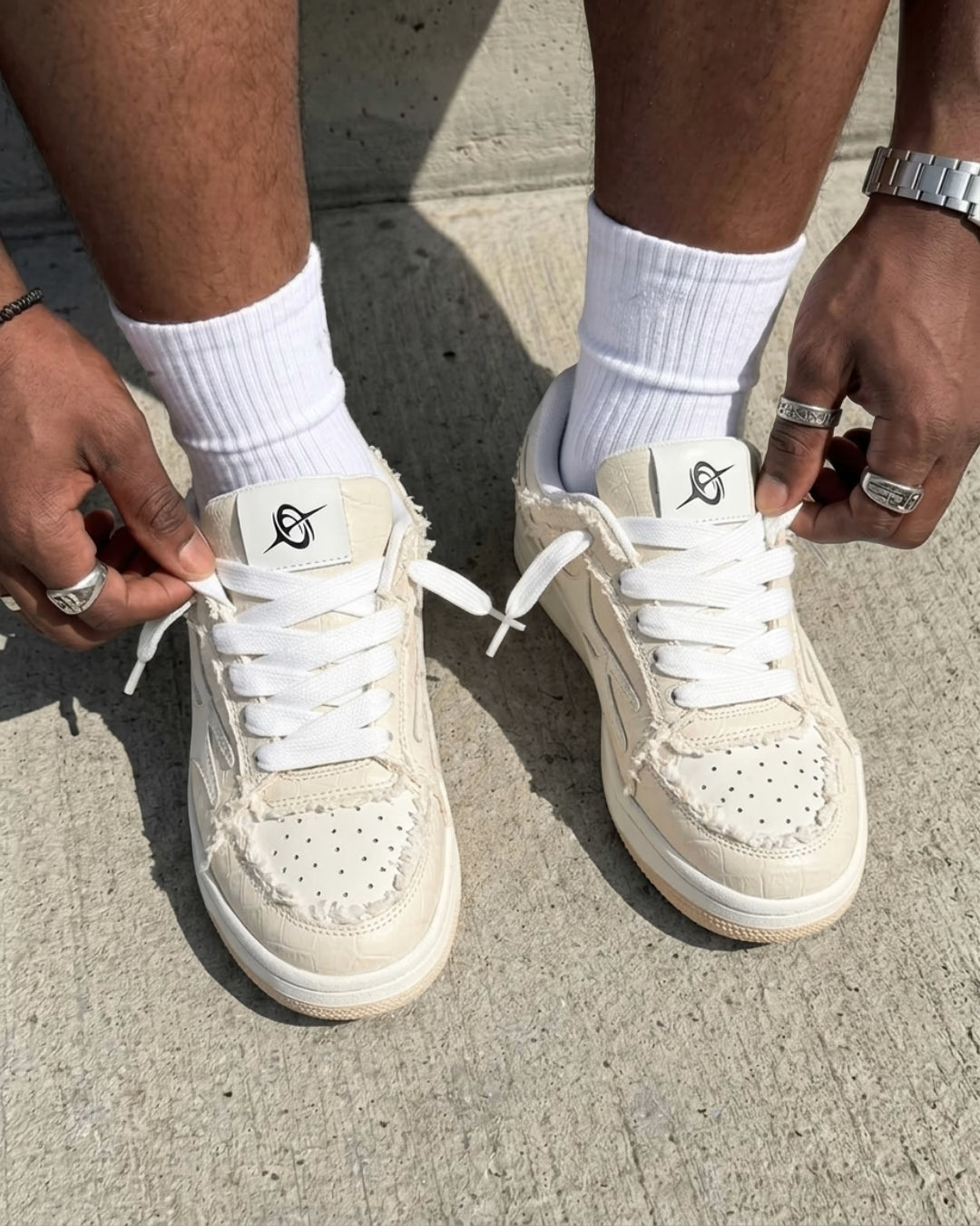 "AIRLINE" Dust Grey Trainers