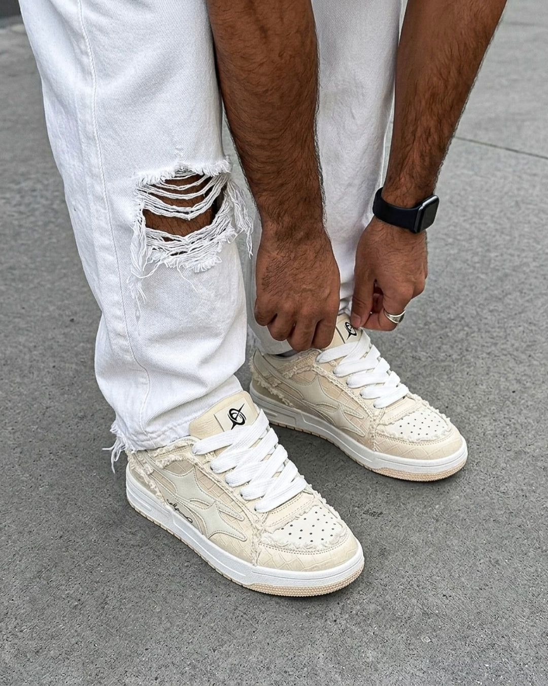 "AIRLINE" Dust Grey Trainers